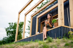 Prix d'une maison container en Occitanie : ce qu'il faut vraiment savoir avant de se lancer